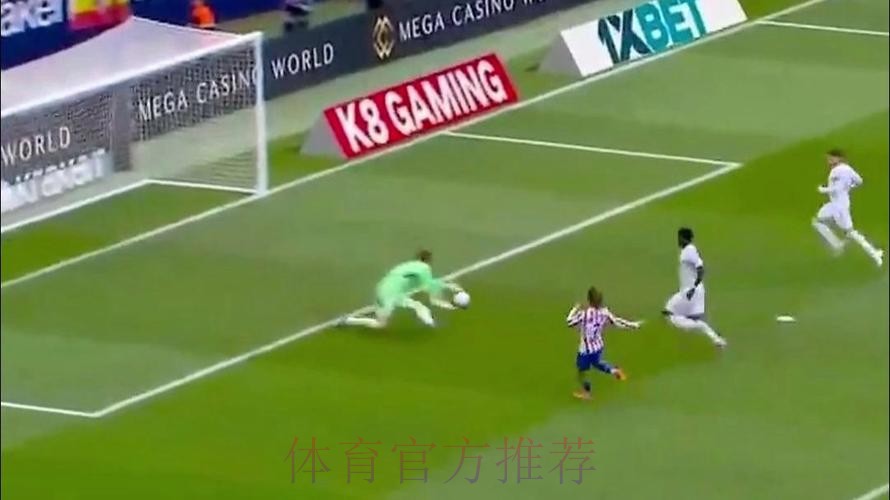 六台记者谈皇马惨败：战术很好 但锋线跑动不够